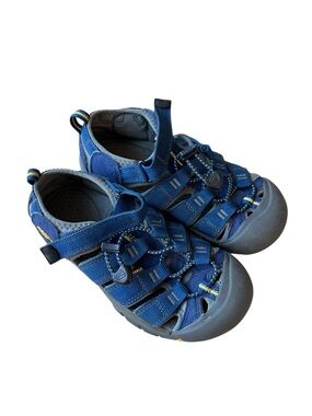 KEEN Newport H2 Hiking Sandals Shoes Youth Boys Kids Size 2 Blue Washable Outdoo